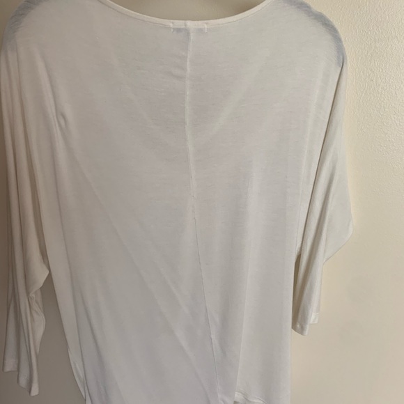 Casual blouses - Picture 2 of 6